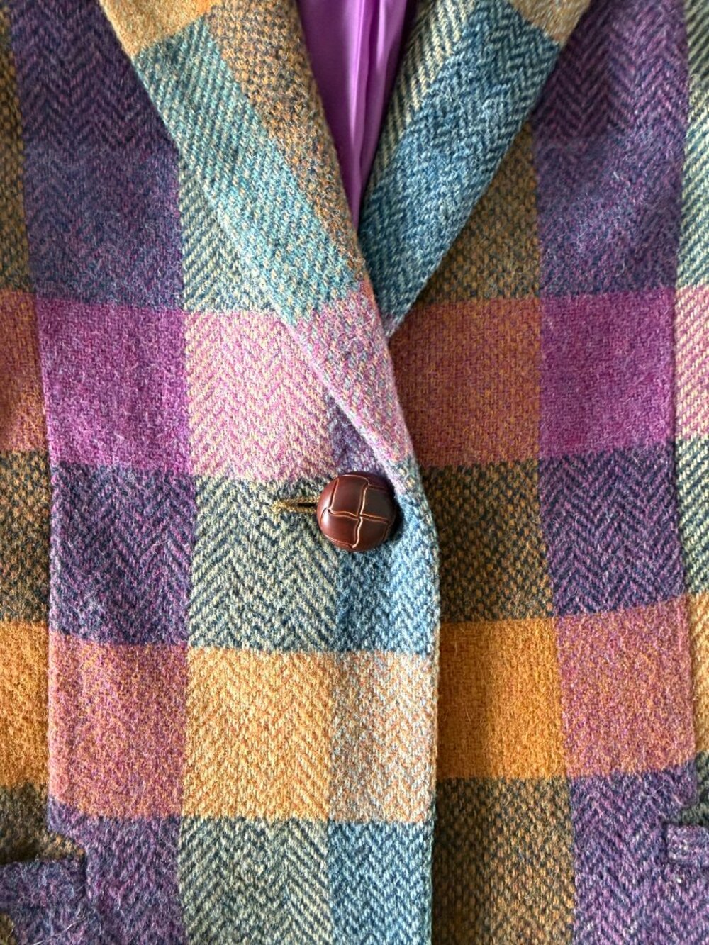 CAbi Plaid Wool Blend Blazer - Picture 4 of 9